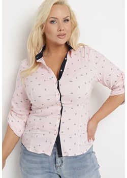 Różowa Koszula o Taliowanym Fasonie z Delikatnym Wzorem Starley ze sklepu Born2be Odzież w kategorii Koszule damskie - zdjęcie 171430519