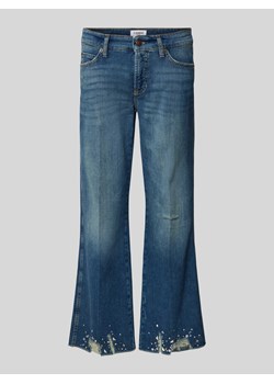 Jeansy o rozkloszowanym i skróconym kroju z efektem znoszenia ze sklepu Peek&Cloppenburg  w kategorii Jeansy damskie - zdjęcie 171447017