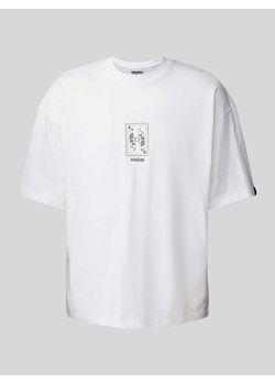 T-shirt z nadrukiem z logo i motywem ze sklepu Peek&Cloppenburg  w kategorii T-shirty męskie - zdjęcie 171447429