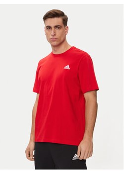 adidas T-Shirt Essentials Single Jersey Embroidered Small Logo T-Shirt IC9290 Czerwony Regular Fit ze sklepu MODIVO w kategorii T-shirty męskie - zdjęcie 171453907