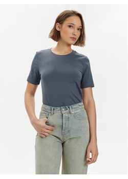 Gina Tricot T-Shirt Basic 17937 Niebieski Regular Fit ze sklepu MODIVO w kategorii Bluzki damskie - zdjęcie 171454148