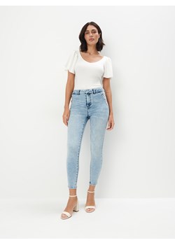 Mohito - Jeansy skinny - niebieski ze sklepu Mohito w kategorii Jeansy damskie - zdjęcie 171474015