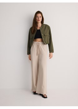 Reserved - Bawełniane spodnie - beżowy ze sklepu Reserved w kategorii Spodnie damskie - zdjęcie 171474599