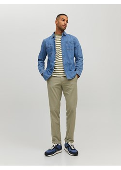 Jack &amp; Jones Spodnie chino w kolorze beżowym ze sklepu Limango Polska w kategorii Spodnie męskie - zdjęcie 171479905