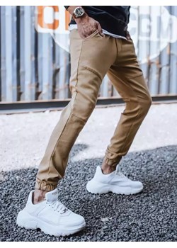 Spodnie męskie dresowe typu jogger kamelowe Dstreet UX3304 ze sklepu DSTREET.PL w kategorii Spodnie męskie - zdjęcie 171488207