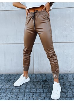 Spodnie damskie skórzane joggery TERRACE kamelowe Dstreet UY1696 ze sklepu DSTREET.PL w kategorii Spodnie damskie - zdjęcie 171490006