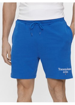 Tommy Jeans Szorty sportowe Tjm Entry Graphic DM0DM19153 Niebieski Regular Fit ze sklepu MODIVO w kategorii Spodenki męskie - zdjęcie 171499378