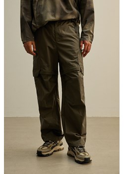 H & M - Wodoodporne spodnie trekkingowe - Zielony ze sklepu H&M w kategorii Spodnie damskie - zdjęcie 171502759