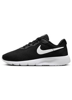 Nike Buty &quot;Tanjun Go&quot; w kolorze czarnym do biegania ze sklepu Limango Polska w kategorii Buty sportowe damskie - zdjęcie 171512179