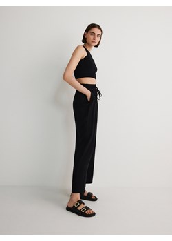 Reserved - Spodnie z wiskozy - czarny ze sklepu Reserved w kategorii Spodnie damskie - zdjęcie 171520335