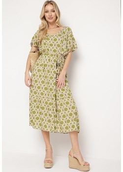 Zielona Sukienka Rozkloszowana z Mozaikowym Wzorem z Wiskozy Kaliane ze sklepu Born2be Odzież w kategorii Sukienki - zdjęcie 171523157