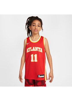 Koszulka dla dużych dzieci Nike NBA Swingman Atlanta Hawks 2023/24 Icon Edition - Czerwony ze sklepu Nike poland w kategorii T-shirty chłopięce - zdjęcie 171537055