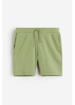 H & M - Szorty dresowe Regular Fit - Zielony ze sklepu H&M w kategorii Spodenki męskie - zdjęcie 171537456