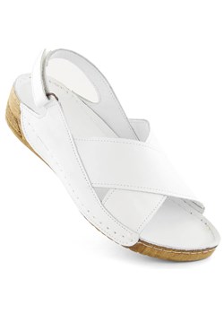 Skórzane sandały damskie na rzep białe T.Sokolski L311 ze sklepu ButyModne.pl w kategorii Sandały damskie - zdjęcie 171537965