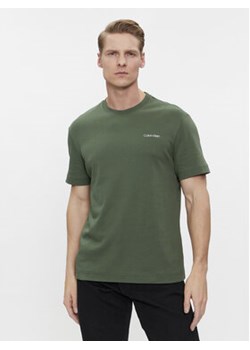Calvin Klein T-Shirt Micro Logo Interlock K10K109894 Zielony Regular Fit ze sklepu MODIVO w kategorii T-shirty męskie - zdjęcie 171540265