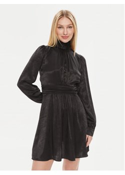 Please Sukienka koktajlowa A1CYNW0000 Czarny Regular Fit ze sklepu MODIVO w kategorii Sukienki - zdjęcie 171540629