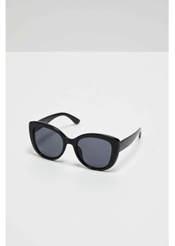 Okulary przeciwsłoneczne czarne ze sklepu 5.10.15 w kategorii Okulary przeciwsłoneczne damskie - zdjęcie 171546077