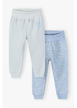 Zestaw dwóch par biało - niebieskich półśpiochów dla niemowlaka ze sklepu 5.10.15 w kategorii Spodnie i półśpiochy - zdjęcie 171546227