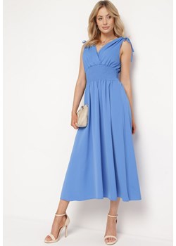 Niebieska Sukienka z Kopertowym Dekoltem na Cienkich Ramiączkach Rozkloszowana Lantia ze sklepu Born2be Odzież w kategorii Sukienki - zdjęcie 171552419