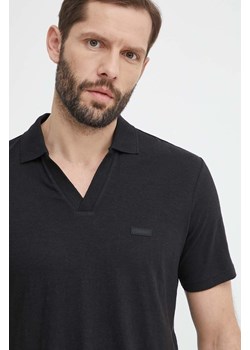 Calvin Klein polo z domieszką lnu kolor czarny gładki K10K112959 ze sklepu ANSWEAR.com w kategorii T-shirty męskie - zdjęcie 171552908