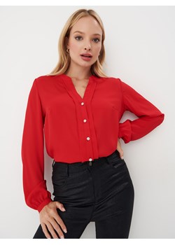 Mohito - Czerwona bluzka z ozdobnymi guzikami - czerwony ze sklepu Mohito w kategorii Bluzki damskie - zdjęcie 171554189