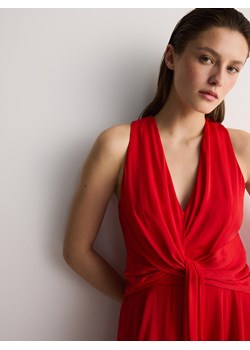Reserved - Sukienka z ozdobnym wiązaniem - czerwony ze sklepu Reserved w kategorii Sukienki - zdjęcie 171556487