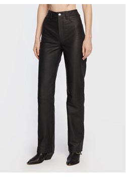 Remain Spodnie skórzane Leather RM1700 Czarny Regular Fit ze sklepu MODIVO w kategorii Spodnie damskie - zdjęcie 171556965