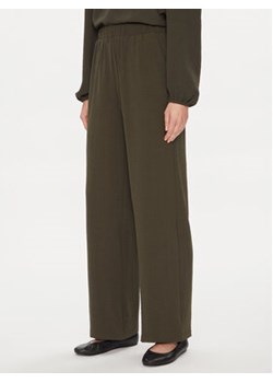 Vero Moda Spodnie materiałowe 10302548 Szary Loose Fit ze sklepu MODIVO w kategorii Spodnie damskie - zdjęcie 171556977
