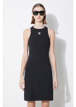 adidas Originals sukienka kolor czarny mini dopasowana IT9881 ze sklepu PRM w kategorii Sukienki - zdjęcie 171560355
