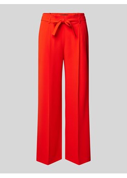 Spodnie z zakładkami w pasie ze sklepu Peek&Cloppenburg  w kategorii Spodnie damskie - zdjęcie 171562647