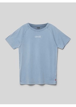 T-shirt z detalem z logo ze sklepu Peek&Cloppenburg  w kategorii T-shirty chłopięce - zdjęcie 171562716