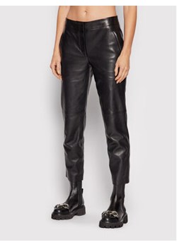 KARL LAGERFELD Spodnie skórzane 216W1901 Czarny Slim Fit ze sklepu MODIVO w kategorii Spodnie damskie - zdjęcie 171566415