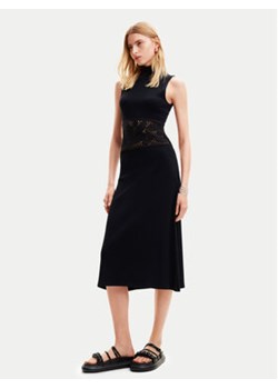 Desigual Sukienka codzienna Nueva York 24SWVK11 Czarny Regular Fit ze sklepu MODIVO w kategorii Sukienki - zdjęcie 171568367