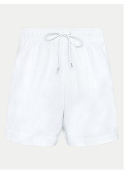 Tommy Hilfiger Szorty kąpielowe UM0UM03280 Biały Regular Fit ze sklepu MODIVO w kategorii Kąpielówki - zdjęcie 171568377
