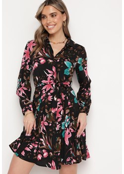 Czarno-Różowa Koszulowa Sukienka z Wiskozy Zapinana na Guziki z Materiałowym Paskiem Laveta ze sklepu Born2be Odzież w kategorii Sukienki - zdjęcie 171571507