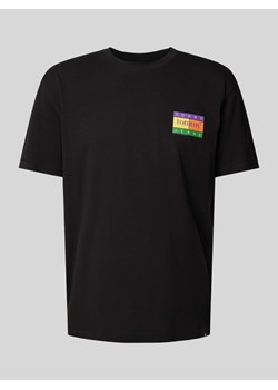 T-shirt z nadrukiem z logo ze sklepu Peek&Cloppenburg  w kategorii T-shirty męskie - zdjęcie 171576817