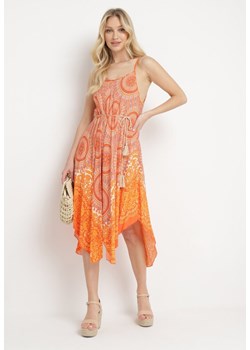 Pomarańczowa Wiskozowa Sukienka o Rozkloszowanym Kroju na Cienkich Regulowanych Ramiączkach Tesawin ze sklepu Born2be Odzież w kategorii Sukienki - zdjęcie 171582486