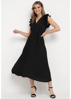 Czarna Sukienka Pienea ze sklepu Born2be Odzież w kategorii Sukienki - zdjęcie 171583039