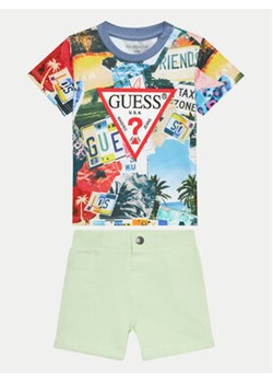 Guess Komplet t-shirt i spodenki I4GG12 K8HM3 Kolorowy Regular Fit ze sklepu MODIVO w kategorii Komplety niemowlęce - zdjęcie 171586919