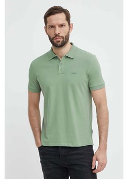 BOSS polo bawełniane kolor zielony gładki ze sklepu ANSWEAR.com w kategorii T-shirty męskie - zdjęcie 171588497