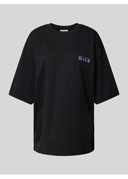 T-shirt o kroju oversized z nadrukiem z logo ze sklepu Peek&Cloppenburg  w kategorii Bluzki damskie - zdjęcie 171589676