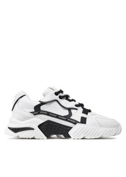 Guess Sneakersy FLGCAI FAB12 Biały ze sklepu MODIVO w kategorii Buty sportowe damskie - zdjęcie 171593595