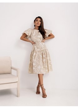Sukienka Neva Pattern Beżowa ze sklepu Lisa Mayo w kategorii Sukienki - zdjęcie 171595329