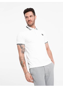 Męska koszulka polo z elastanem z kontrastowymi elementami - biała V1 OM-POSS-0123 ze sklepu ombre w kategorii T-shirty męskie - zdjęcie 171609756