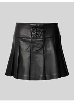Spódnica mini z imitacji skóry model ‘EMERY PLEATED SKIRT’ ze sklepu Peek&Cloppenburg  w kategorii Spódnice - zdjęcie 171689846