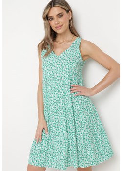 Zielona Bawełniana Sukienka w Kwiaty z Falbanką Rissafa ze sklepu Born2be Odzież w kategorii Sukienki - zdjęcie 171690917