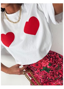 Modna bluzka z motywem serc KENZIE - biała ze sklepu magmac.pl w kategorii Bluzki damskie - zdjęcie 171692057