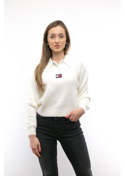 sweter damski tommy jeans dw0dw14320 beżowy ze sklepu Royal Shop w kategorii Swetry damskie - zdjęcie 171692655