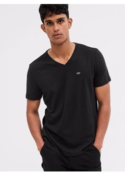 GAP Koszulka w kolorze czarnym ze sklepu Limango Polska w kategorii T-shirty męskie - zdjęcie 171699157