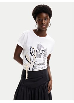 Desigual T-Shirt Tristan 24SWTKB0 Biały Regular Fit ze sklepu MODIVO w kategorii Bluzki damskie - zdjęcie 171704526